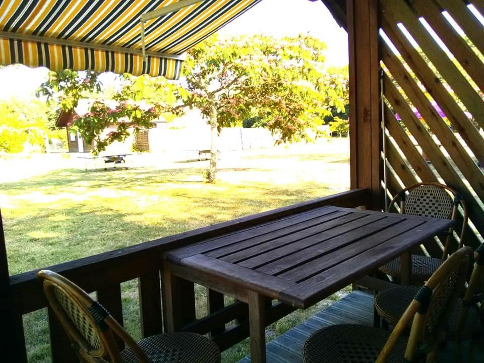 Camping Familial Les Chalets D'Uza Екстериор снимка